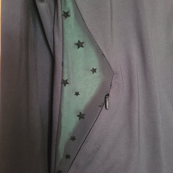 Xersion Women's Lightweight Jacket with Starred Mesh Inserts - Size M - Picture 3 of 6